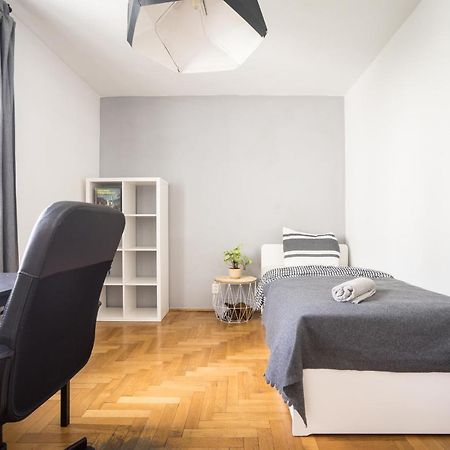 Oomph Warsaw Central 3-Bedroom Flat Zewnętrze zdjęcie