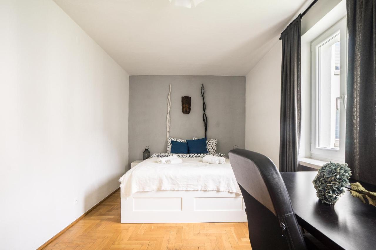 Oomph Warsaw Central 3-Bedroom Flat Zewnętrze zdjęcie